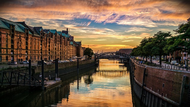 Looking for translation services in Hamburg?